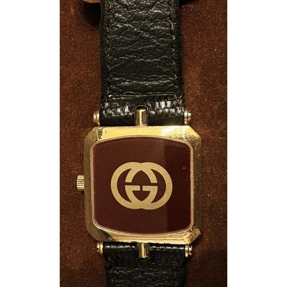 vintage GUCCI wristwatch gold dial leather strap original authentic working